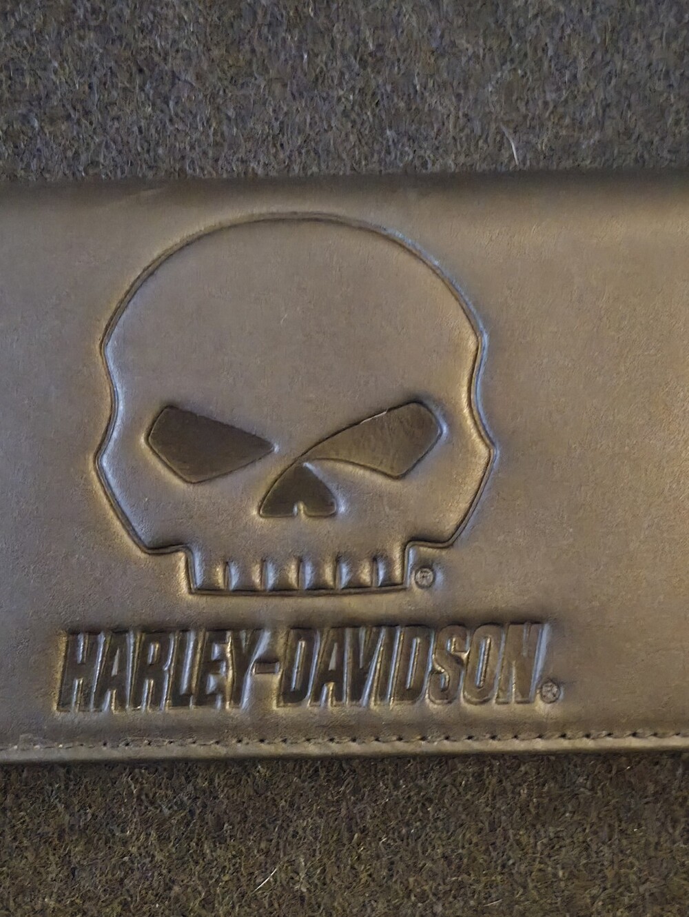 Harley-Davidson Black Skull Embossed Leather Accessory